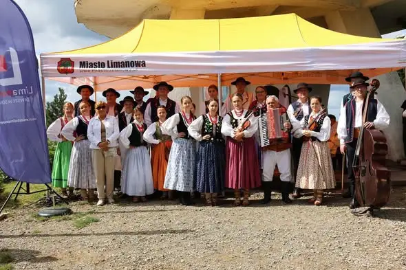 XVII edycja „Odkryj Beskid Wyspowy” na Miejskiej Górze: rekordy, koncerty i wspólna wędrówka