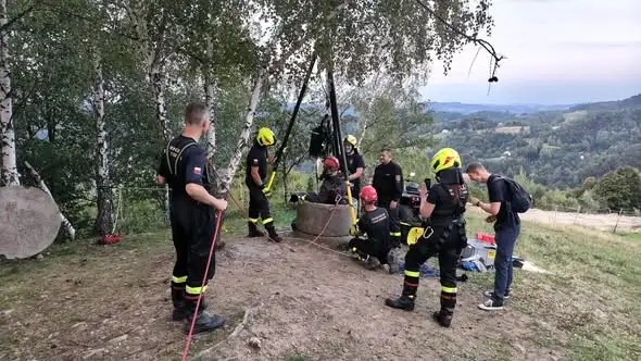 Szkolenie z ewakuacji ze studni – nowy sprzęt w OSP Łaskowa