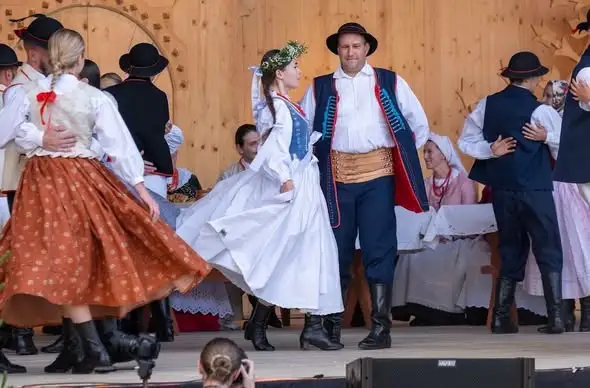 Starowiejski Hyr zdobywa Srebrną Ciupagę na 57. Festiwalu w Zakopanem