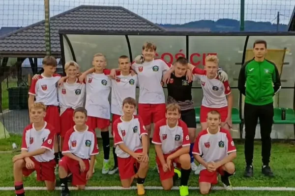 Sparing trampkarzy: Gorce Kamienica wygrywają z Zyndramem Łącko 7:4