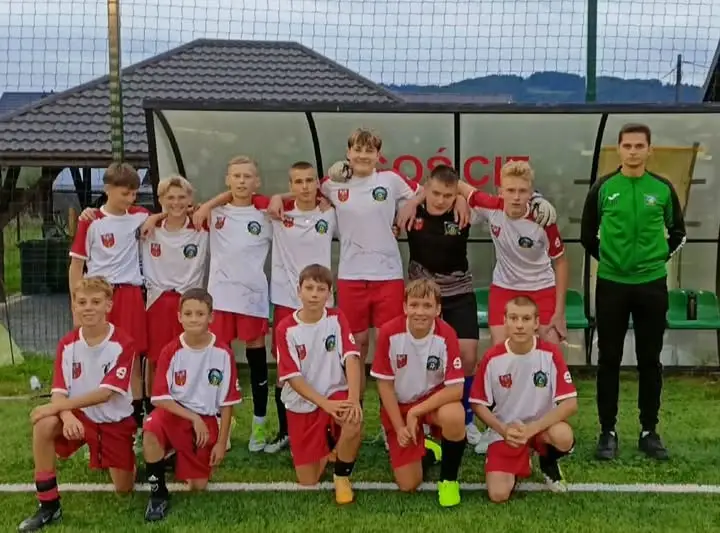 Sparing trampkarzy: Gorce Kamienica wygrywają z Zyndramem Łącko 7:4