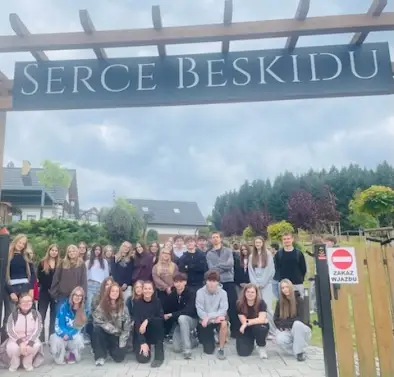 Dzień Integracji Klas Pierwszych w Limanowej – 224 uczniów w Beskidzie